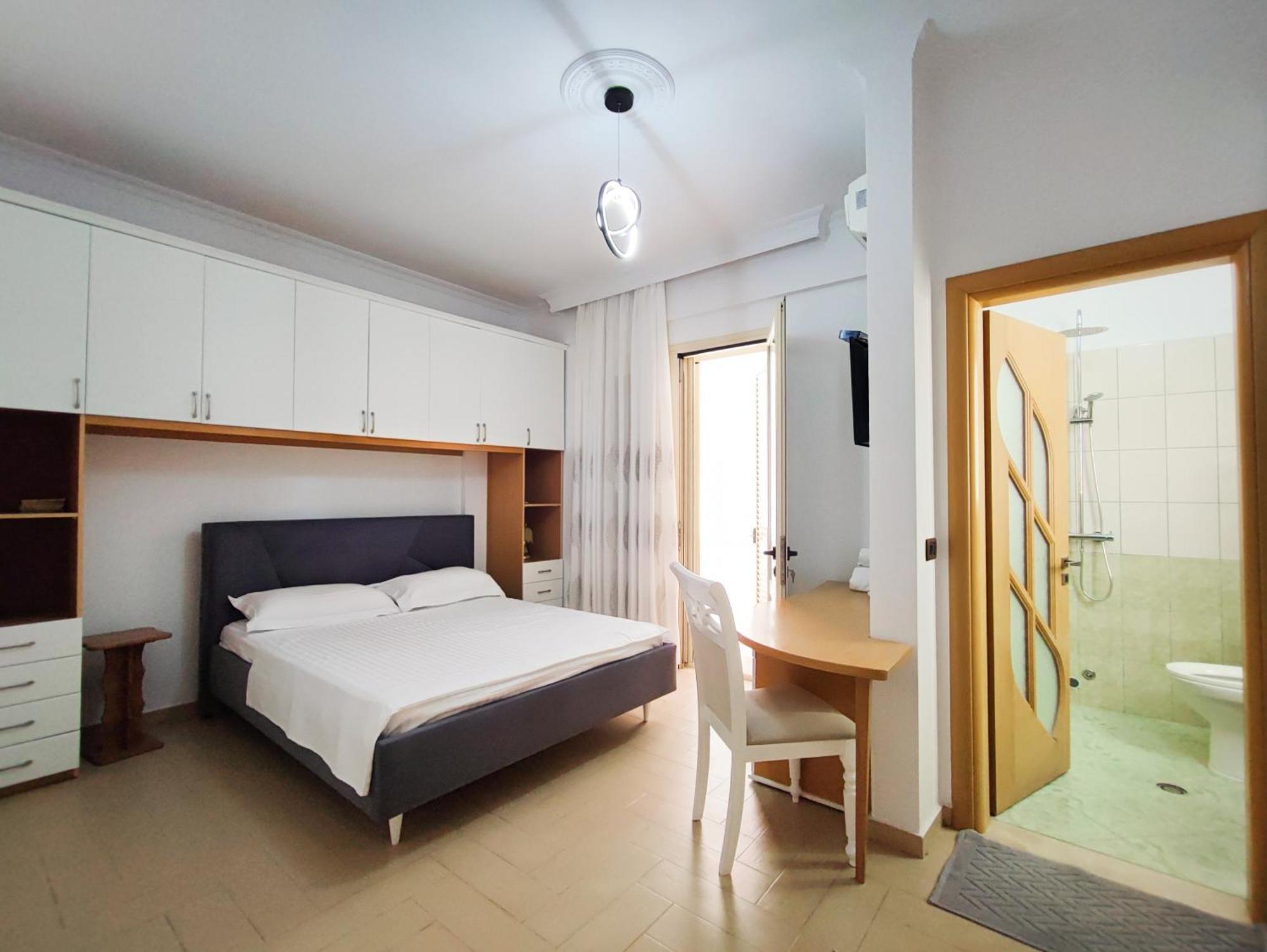 Comfort Villa Vlore Luaran gambar
