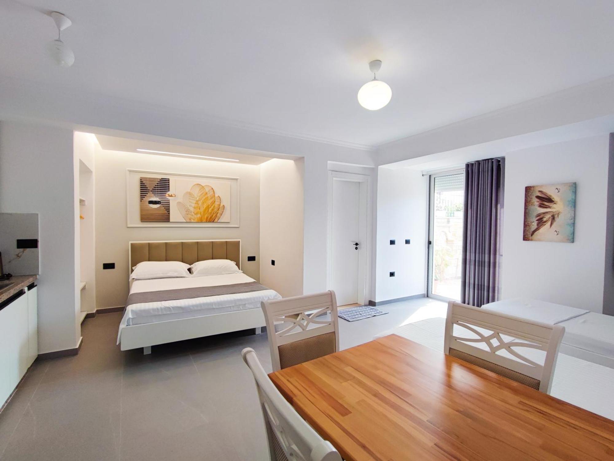 Comfort Villa Vlore Luaran gambar